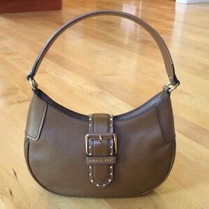 MICHAEL KORS | Pebbled Leather Lillian Shoulder Bag With Crossbody Strap